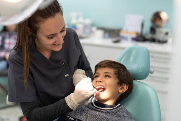 Best Emergency Dental Care for Broken or Chipped Teeth in La Villa, TX